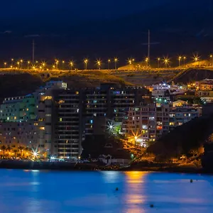 Coqueto En El Puerto Deportivo De , Radazul España